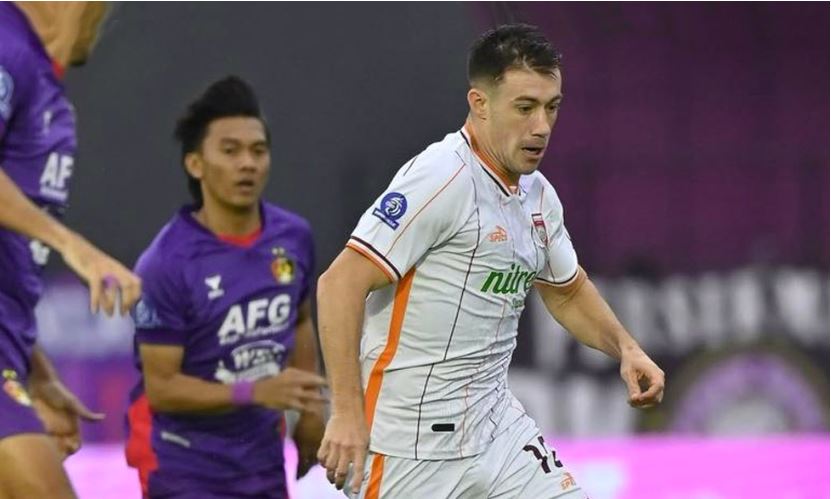 Borneo FC Taklukkan Persik Kediri 1-0, Naik ke Puncak Klasemen