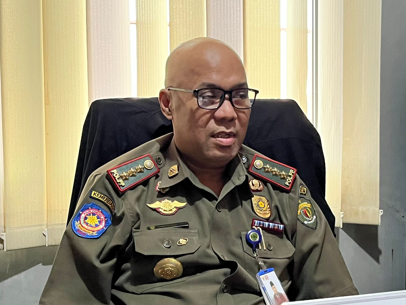 Hadapi Serbuan Pendemo Besok, Kantor Rudy Mas'ud Jadi "Benteng"