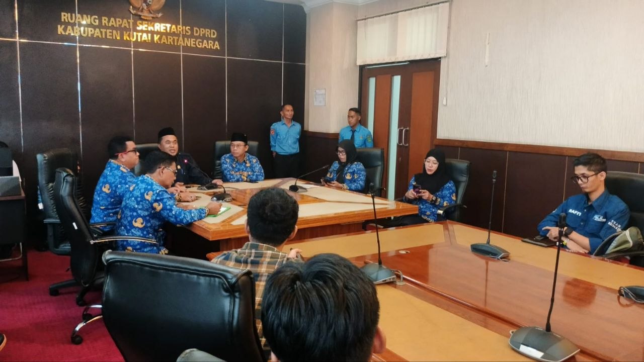 Ketua DPRD Kukar Silaturahmi dengan Wartawan, Tekankan Akurasi dan Etika Pemberitaan
