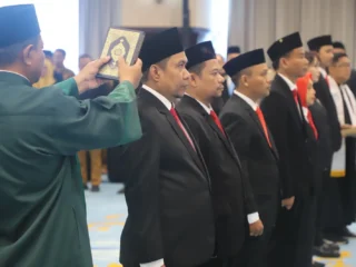 Resmi Dilantik, 7 Anggota KPID Kaltim 2026–2029 Diminta Jaga Integritas Penyiaran