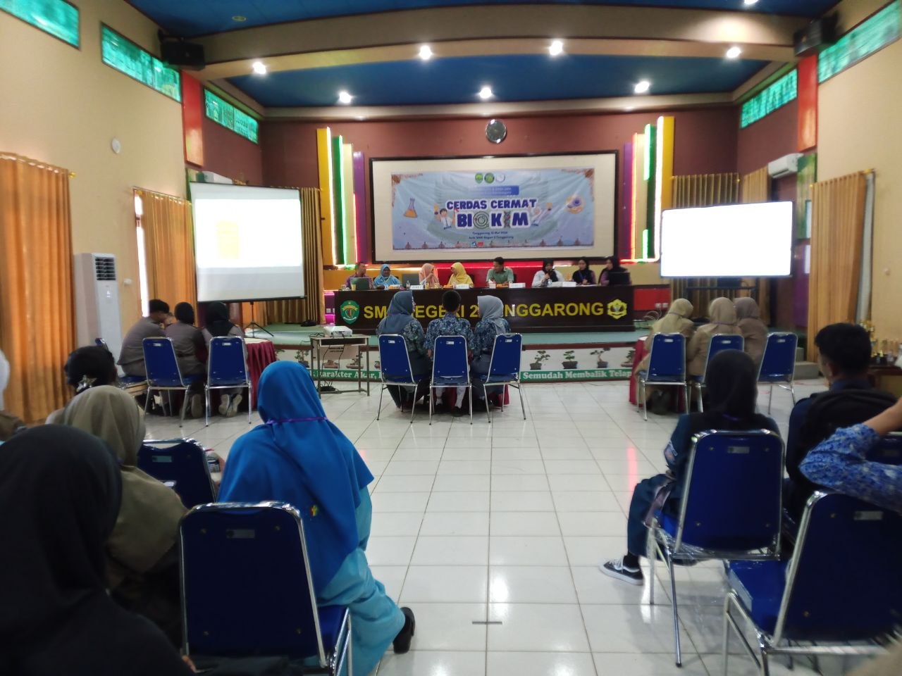 Tanpa Dana APBD, LCC Biologi Kimia Kukar Tetap Digelar Berkat Swadaya Guru dan Donatur