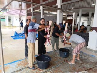 PWRI Kukar Tebar Hewan Kurban, Sembelih 3 Ekor Sapi, 4 Ekor Kambing