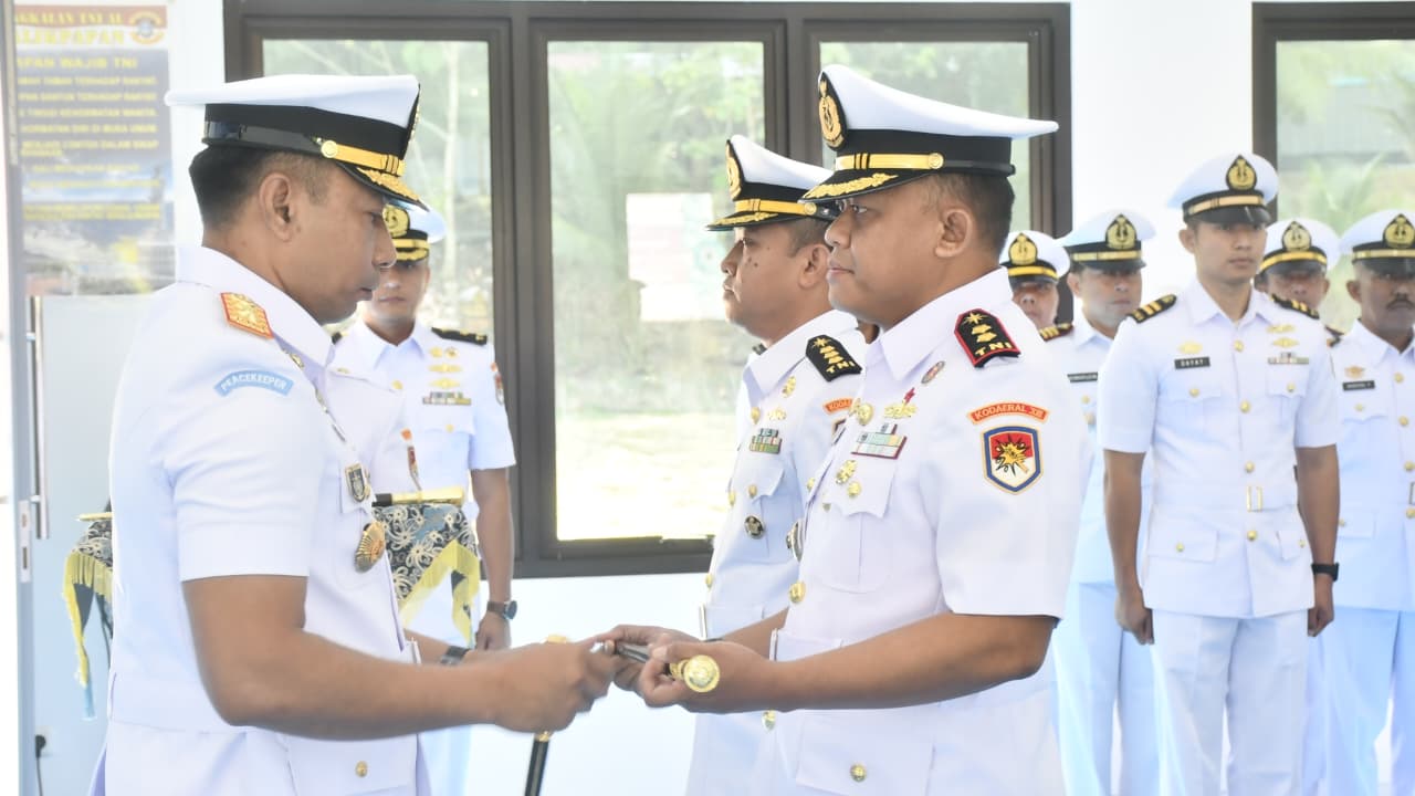 Letkol Laut (P) Rudhiro Pratomo Jabat Danlanal Balikpapan