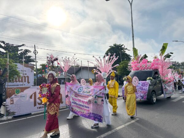 Gelar Pawai, Warga Bumi Batiwakkal Sambut Tahun Baru Islam