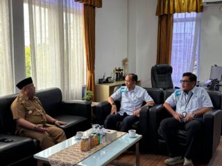 Kunjungi PLN, Gamalis Dorong Percepatan Kelistrikan di Bumi Batiwakkal