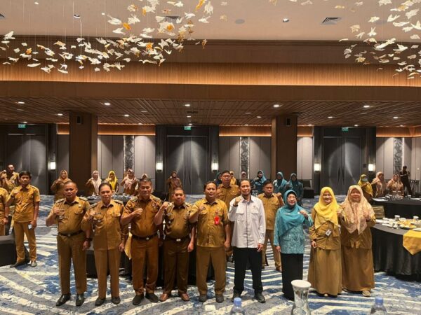 Sekda Berau Dorong Gerakan Masyarakat Kelola Sampah, Dukung Percepatan Penurunan Stunting