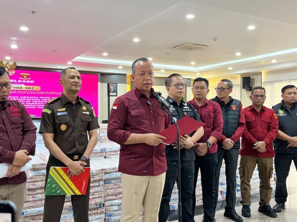 Korupsi Tambang di Kukar Rugikan Negara Rp6,8 Triliun, 7 Terdakwa Dilimpahkan ke Pengadilan
