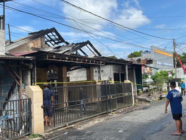 Tiga Rumah di Balikpapan Terbakar