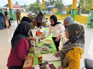 Diskoperindag Berau Bekali Warga di Kecamatan Tabalar Keterampilan Tata Boga