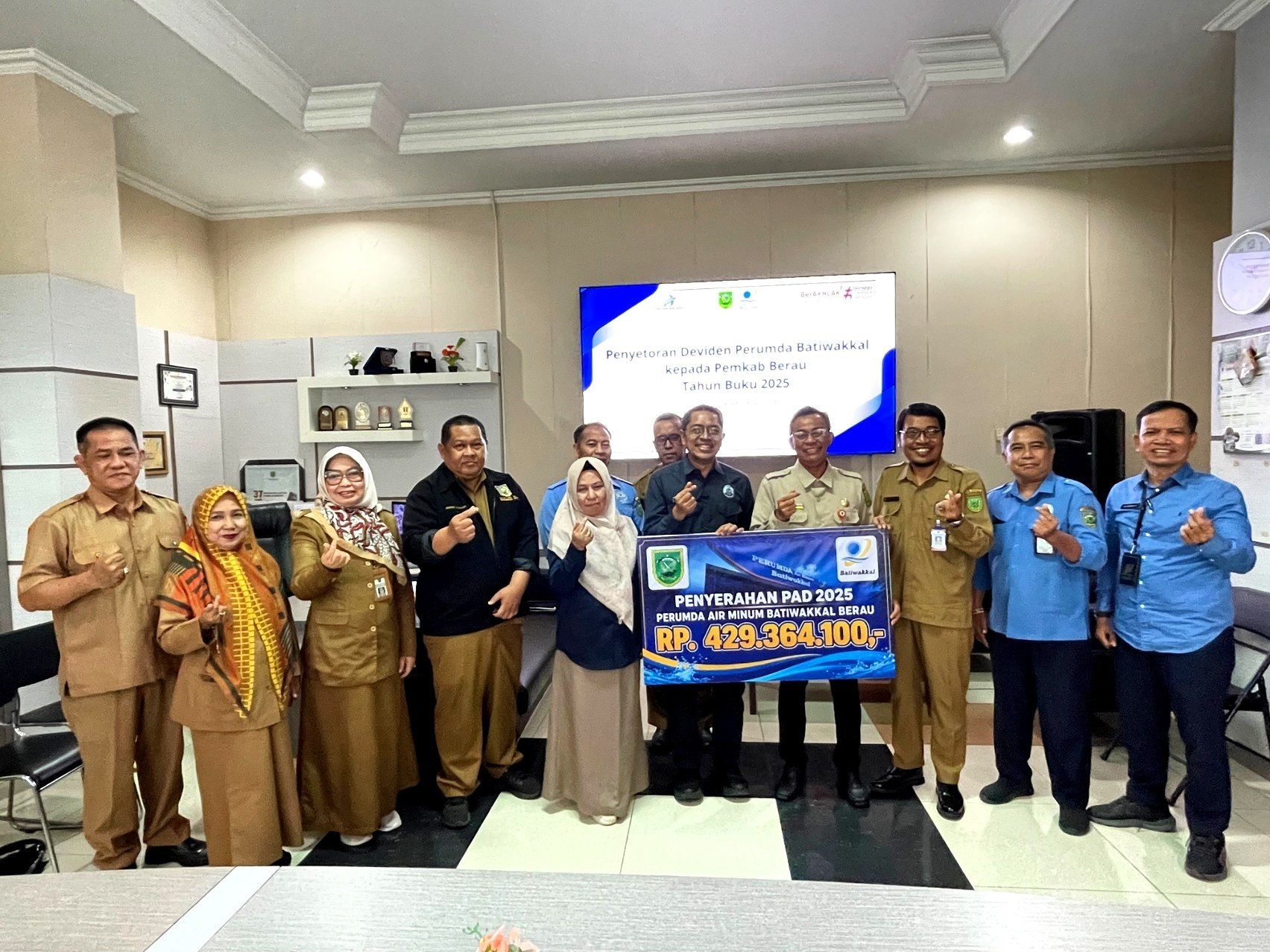 Perumda Batiwakkal Setor Dividen Rp429 Juta ke Pemkab Berau