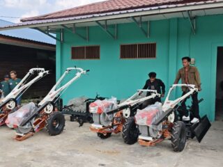 Empat Kecamatan di Kukar Digelontorkan Bantuan Alsintan