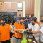 Niatnya Mau Nikahi Kekasih di Samarinda, Sekalian 'Ngurir' Sekilo Sabu-Sabu, Pria Asal Pontianak Ditangkap