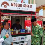 Marbot dan Remaja Masjid Al-Mizan Buka Usaha Pentol dan 'Mosque Coffee"