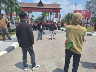 HMI Kukar Bawa Lima Tuntutan, Salah Satunya Pengusutan Dugaan Pelecehan Seksual di SMP Tenggarong