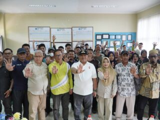 Aparatur Kampung Pulau Derawan Jalani Tes Urine