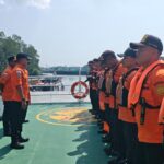 Basarnas Balikpapan Kirim KN SAR Wisanggeni Dukung Operasi Pencarian Korban Kapal Virgo Transport 8