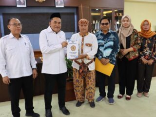 Dewan Dorong Penetapan 2.000 Hektare Kawasan Adat Desa Kedang Ipil
