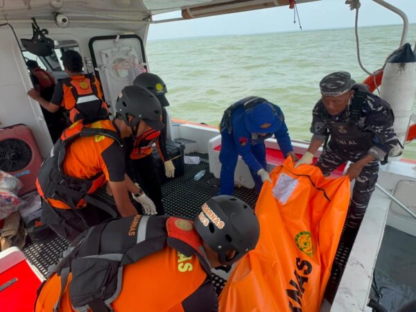 Nelayan yang Hilang Usai Kapal Terbalik di Perairan Muara Kembang Kukar Ditemukan Meninggal