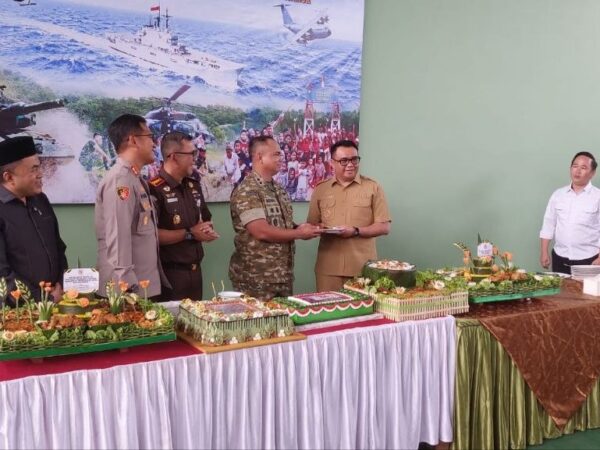HUT ke-81 TNI, Dandim Kukar Ajak Prajurit Jaga Soliditas dan Profesionalitas
