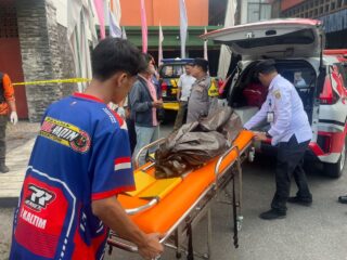 Astaga! Balita Tewas Terjatuh dari Lantai 5 Hotel Mesra Samarinda