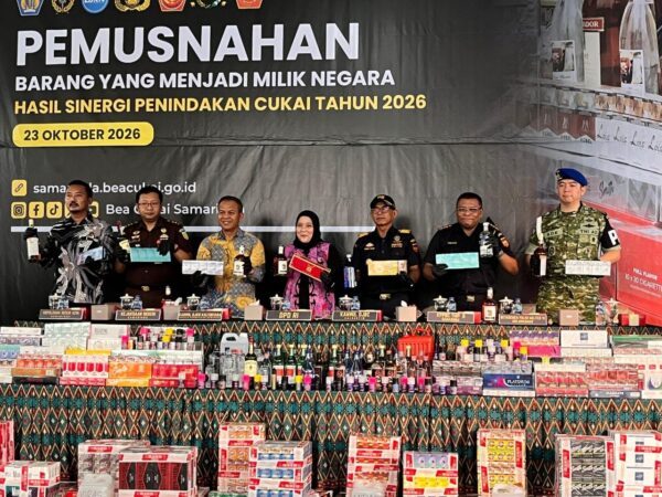Bea Cukai Samarinda Musnahkan 986 Ribu Batang Rokok dan Ribuan Liter Miras Ilegal Senilai Rp1,97 Miliar 